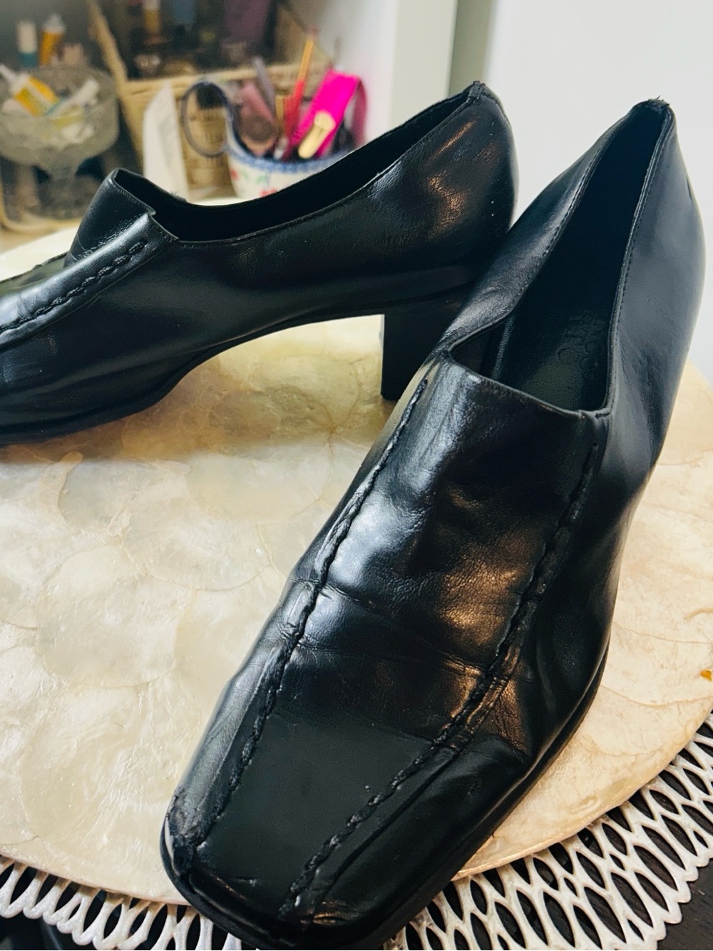 Franco Sarto Black Leather Square-Toe Low Block Heel Pumps